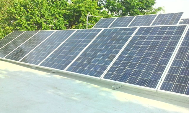 조정 가능한 기울기 평면 지붕 태양 전지 패널 장착