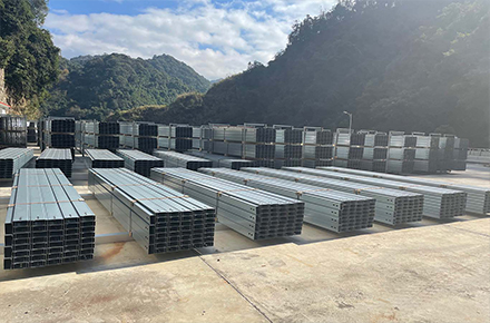 Xiamen Kingfeels Energy Technology Co., Ltd.와 말레이시아 TNB ENGINEERING CORPORATION 500MW 태양광 프로젝트 협력 체결